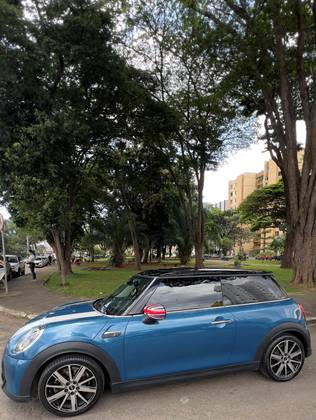 MINI COOPER 2.0 16V TWINPOWER GASOLINA S EXCLUSIVE 2P STEPTRONIC